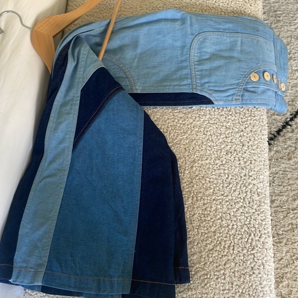 CU Red Hot Denim - Picture 4 of 4